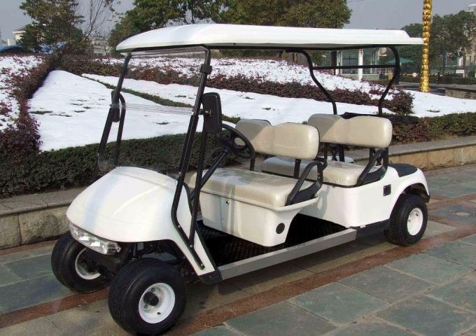 Warna Putih Powerfull 4 Wheel Drive 4 Person Electric Golf Carts Dengan Baterai 48V Trojan